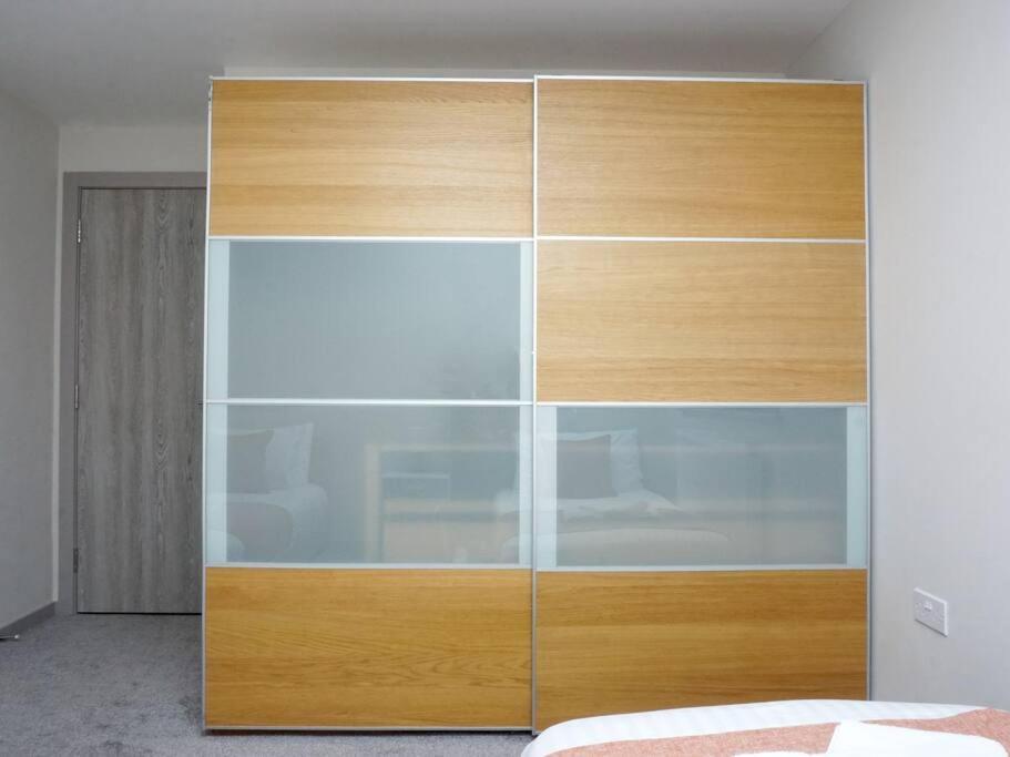 Horizon House, Stunning 2-Bedroom Flat 1, Parking, Netflix, Oxford Exterior foto