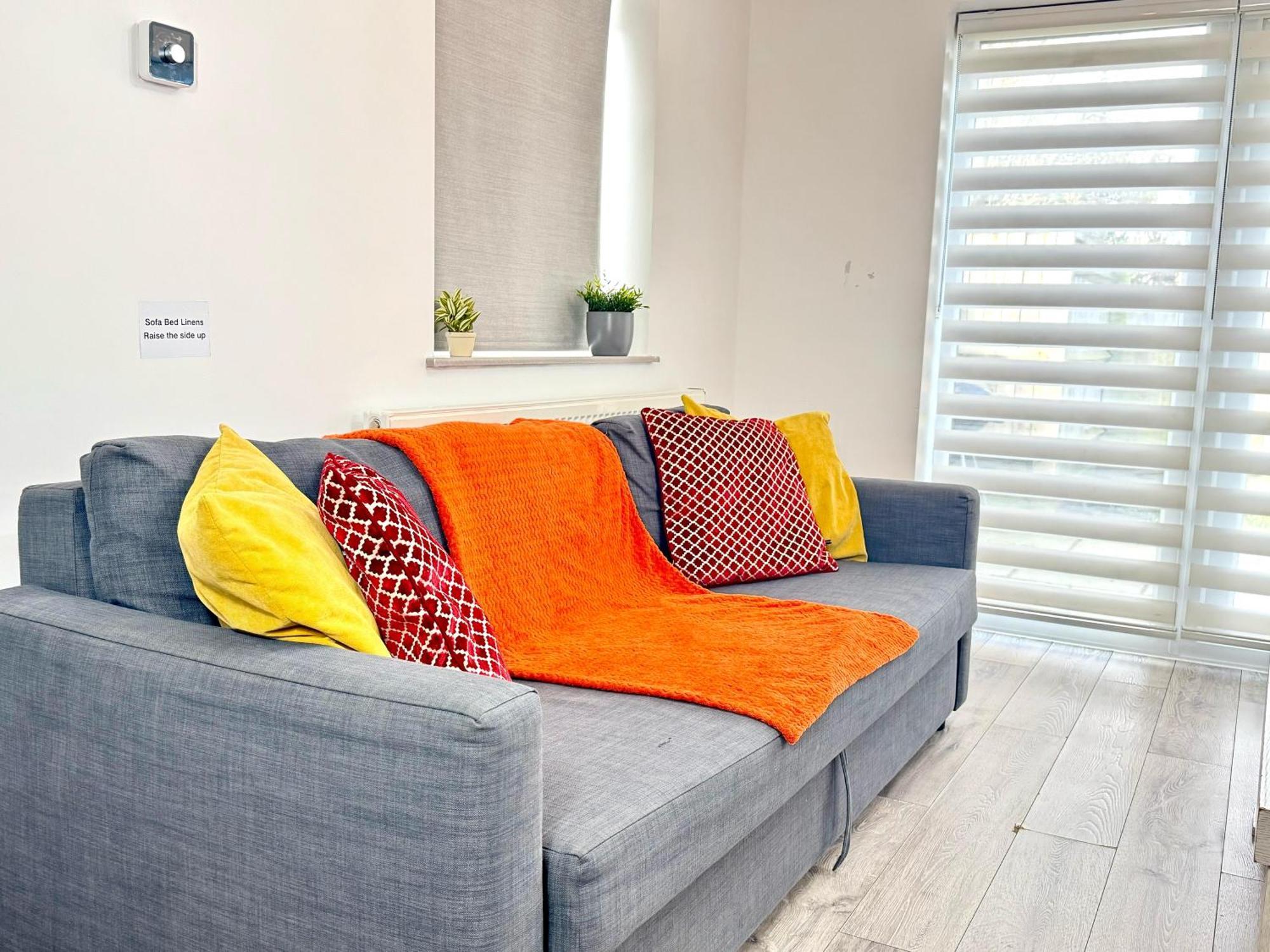 Horizon House, Stunning 2-Bedroom Flat 1, Parking, Netflix, Oxford Exterior foto
