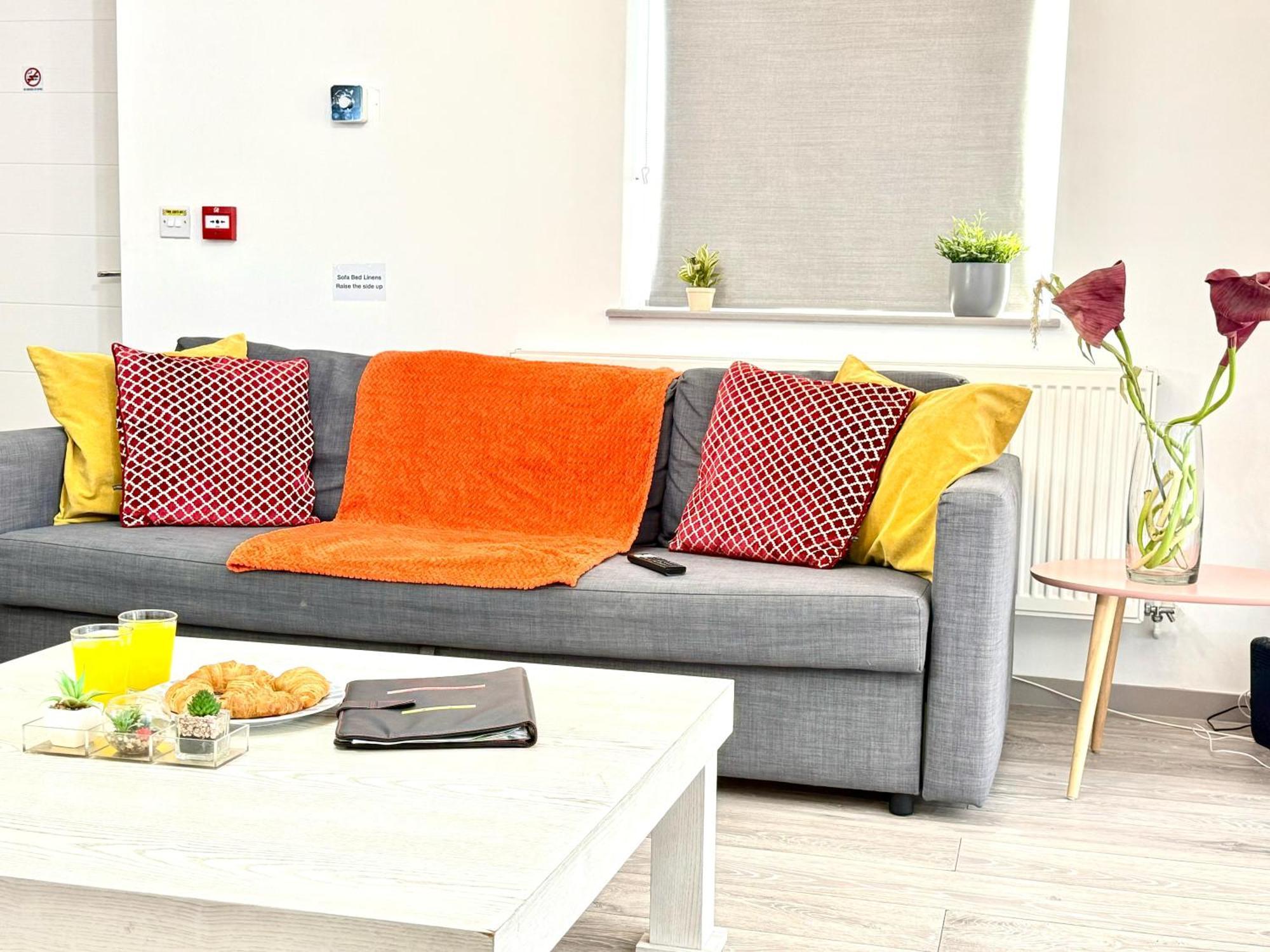 Horizon House, Stunning 2-Bedroom Flat 1, Parking, Netflix, Oxford Exterior foto